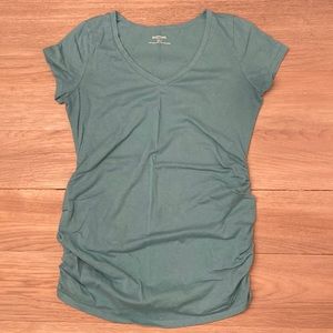 Motherhood Maternity V-neck tee